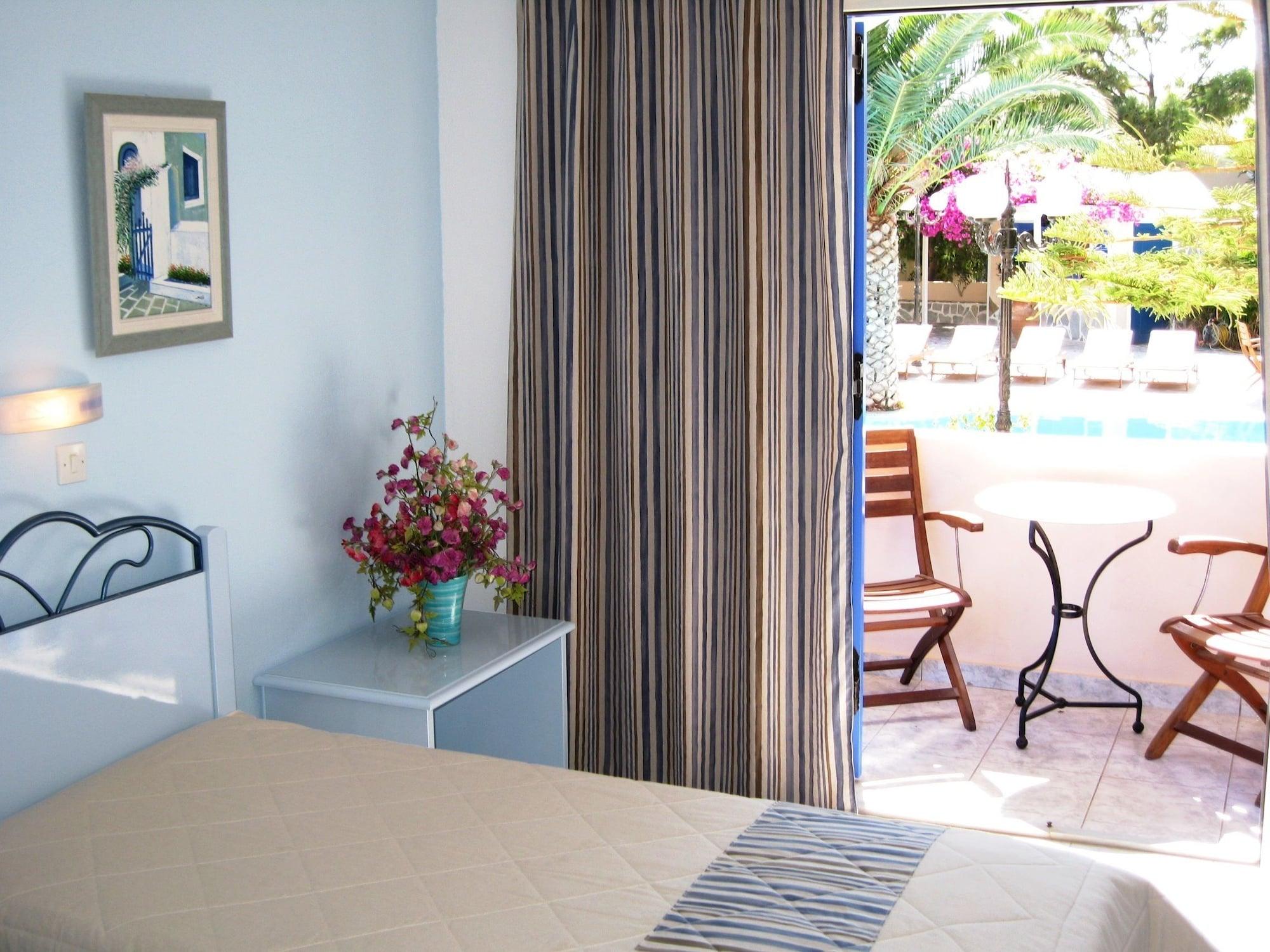 Paradise Resort Akrotírion Екстериор снимка