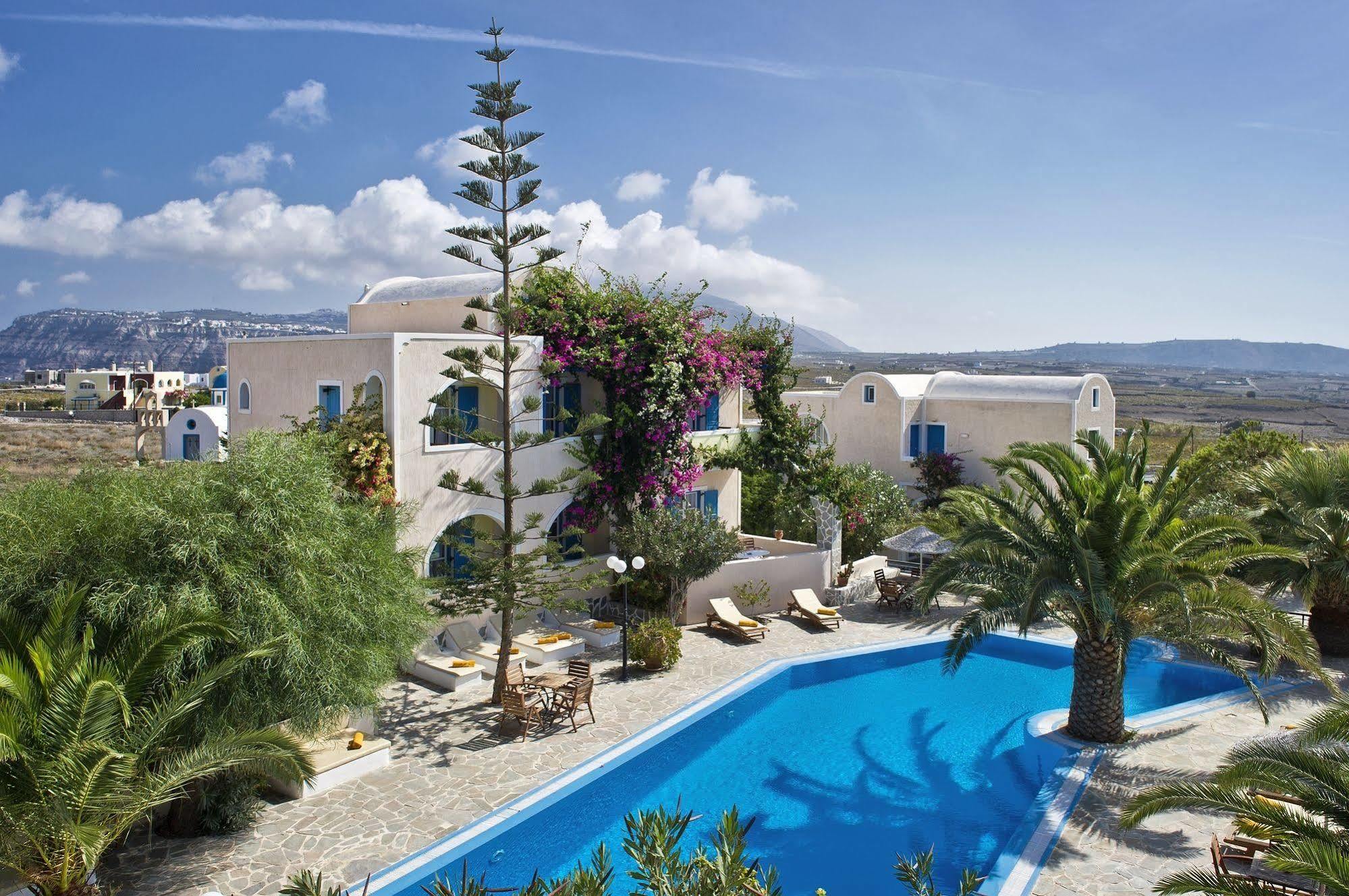 Paradise Resort Akrotírion Екстериор снимка